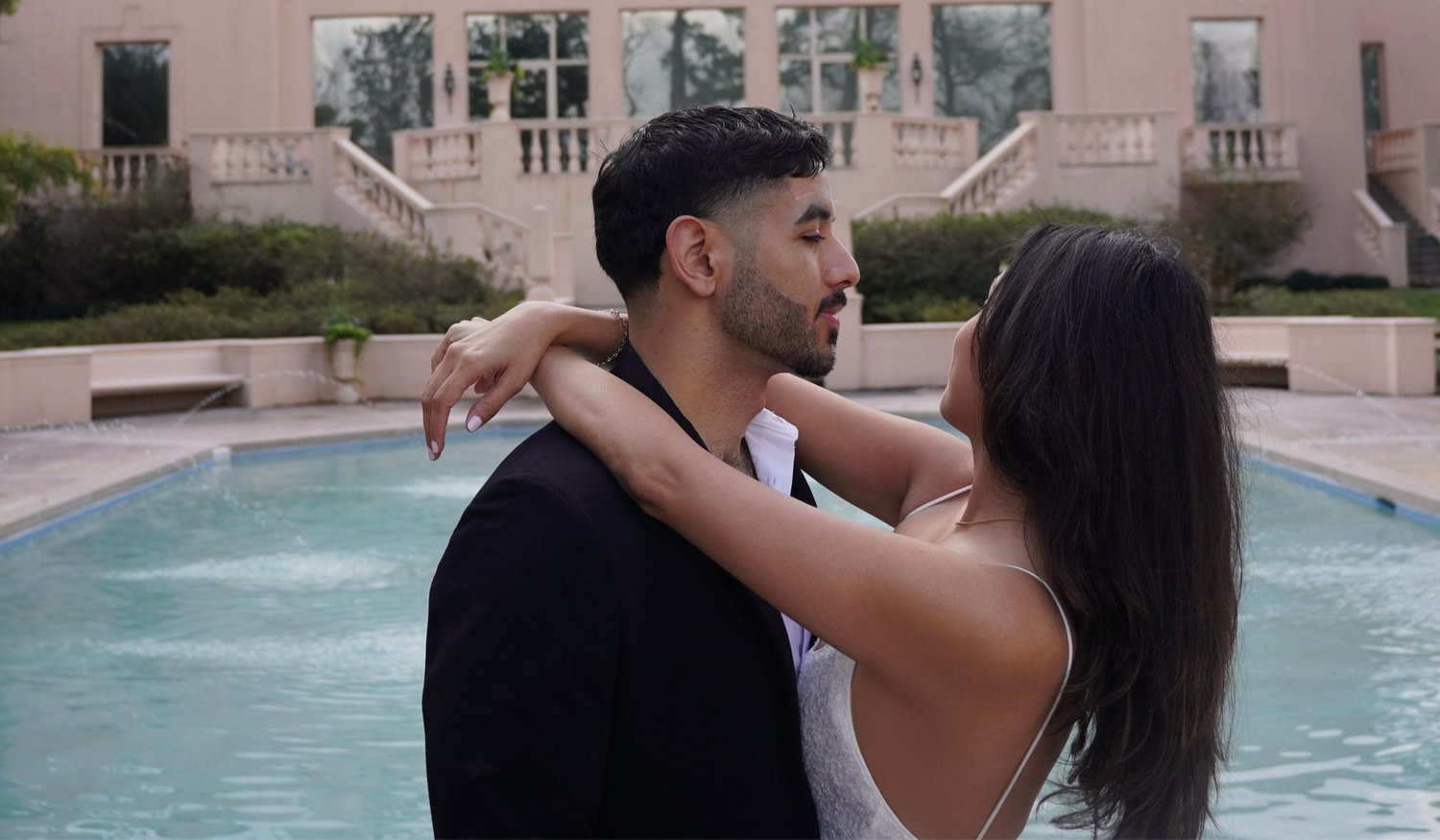 The Wedding Website of Araceli Hernandez and Eduardo Valadez