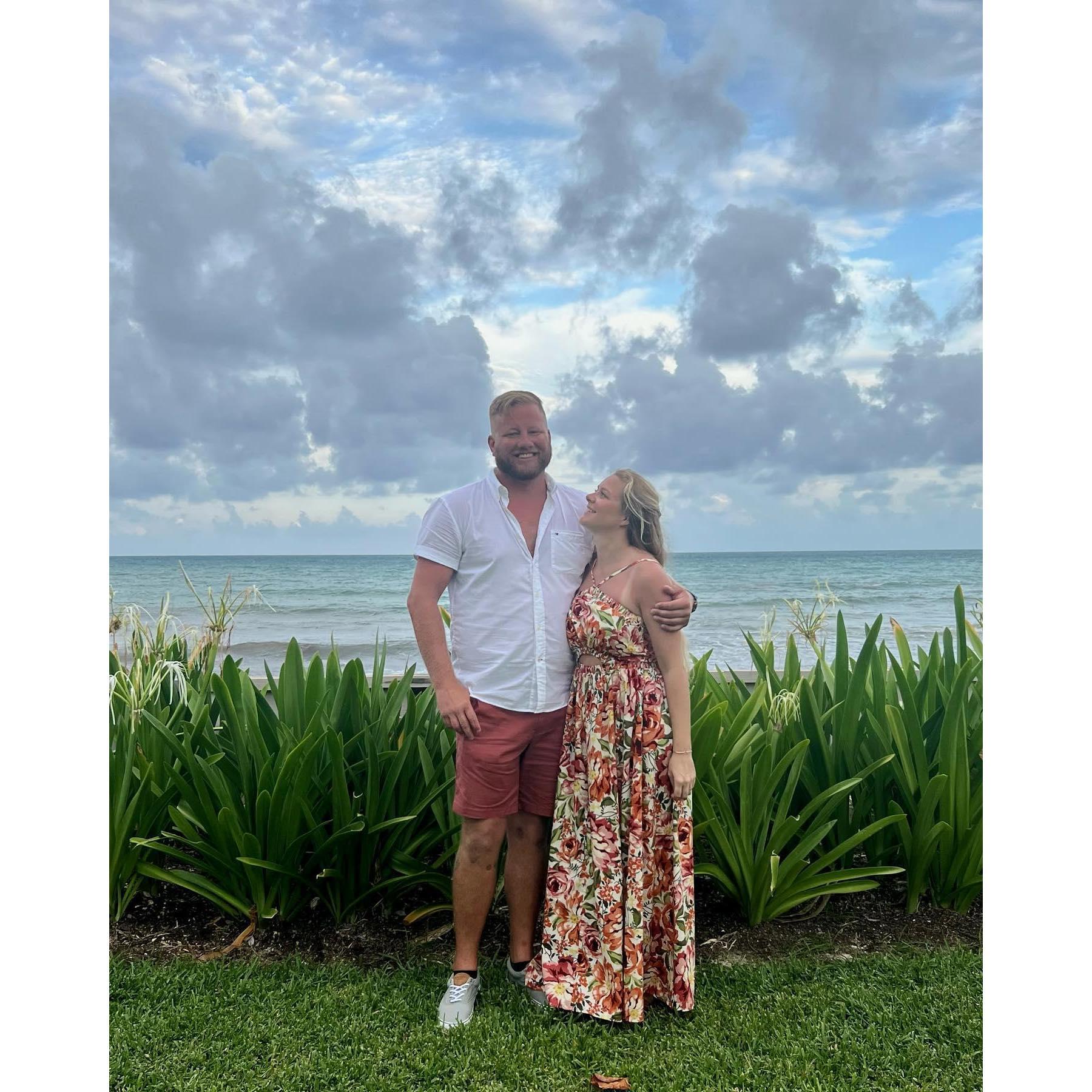Celebrating love at Hope & Tucker's wedding in Cancun, Mexico