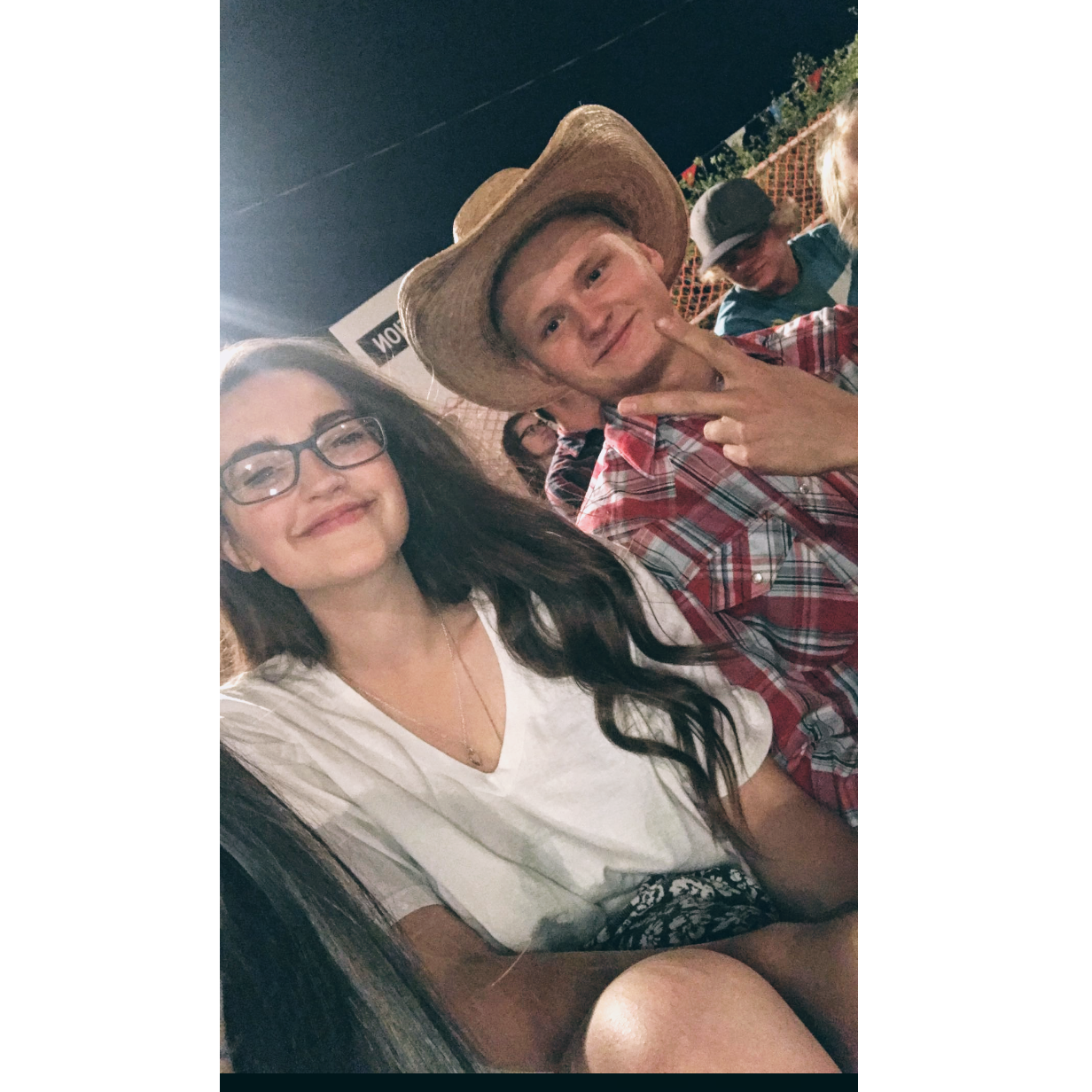 We started dating the day after this picture was taken. ❤️