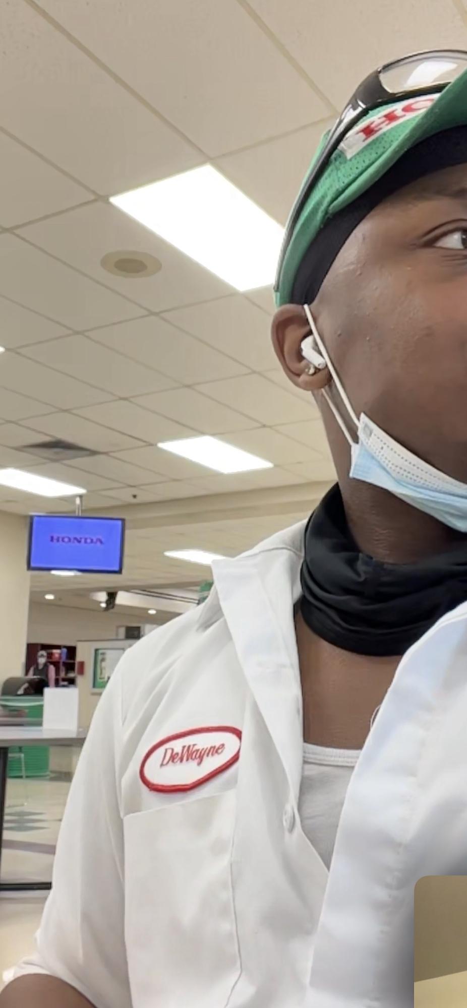 Back to the basics, plus a baby lol 📱