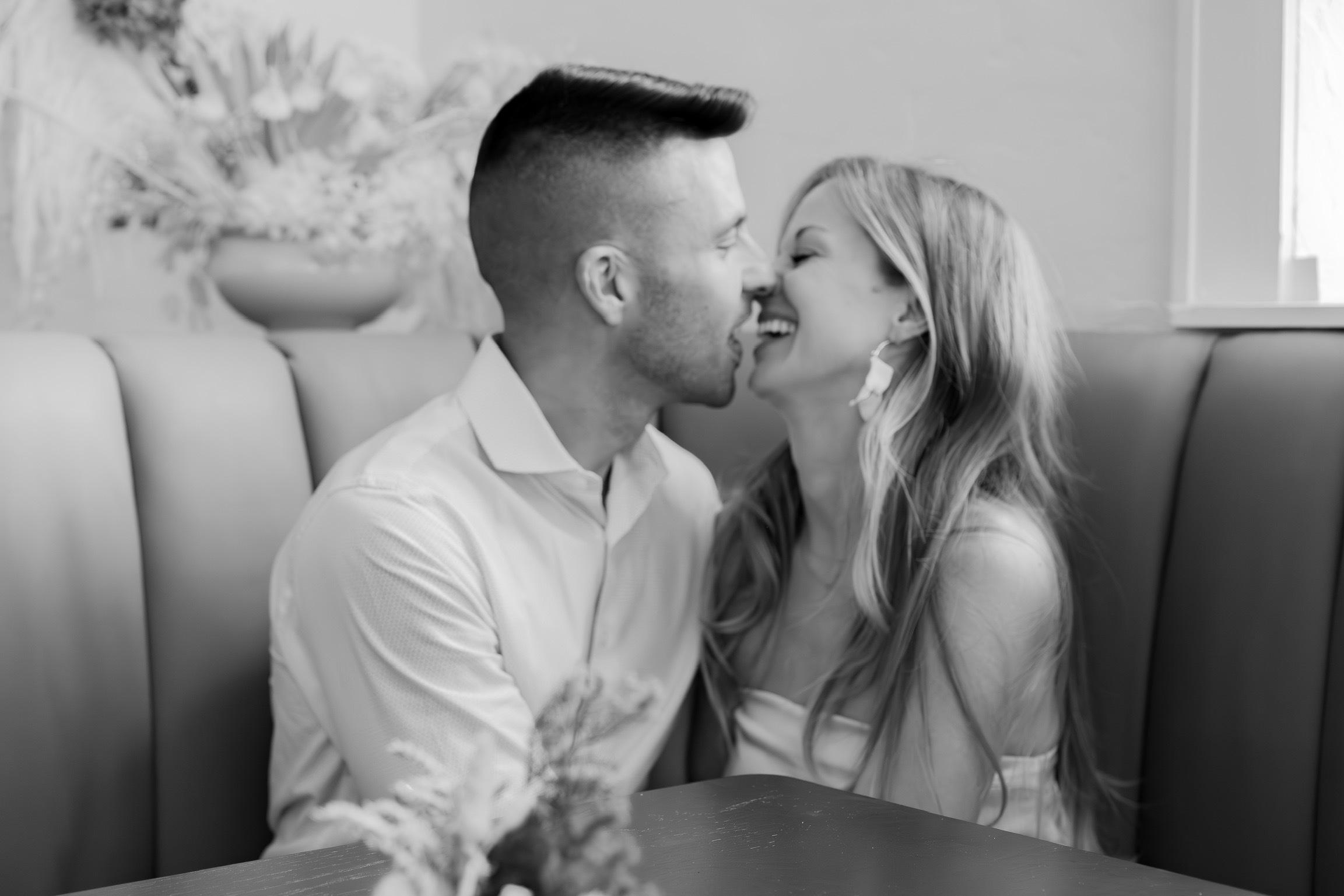The Wedding Website of Leslie Martin and David Short