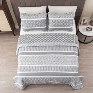 Kadi 3-Piece Quilt Set