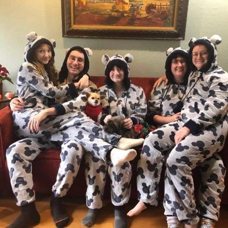 Matching pajamas! ft. Zoie, Sage, Jojo, Marina, Sweetie, Fern, and Eleni
