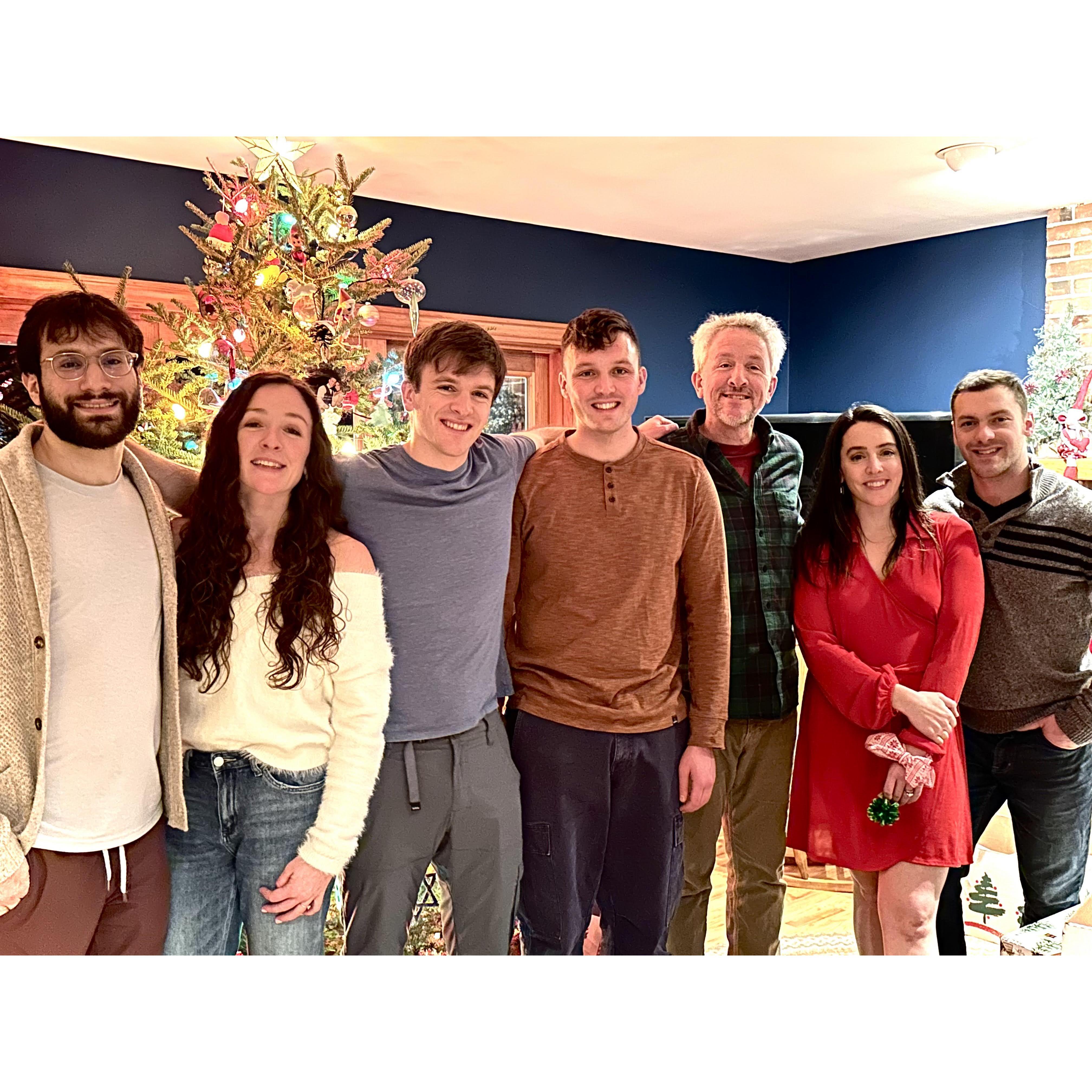 And we made it home for another Christmas, no COVID in 2022 😎