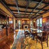 Tour Moody Mansion