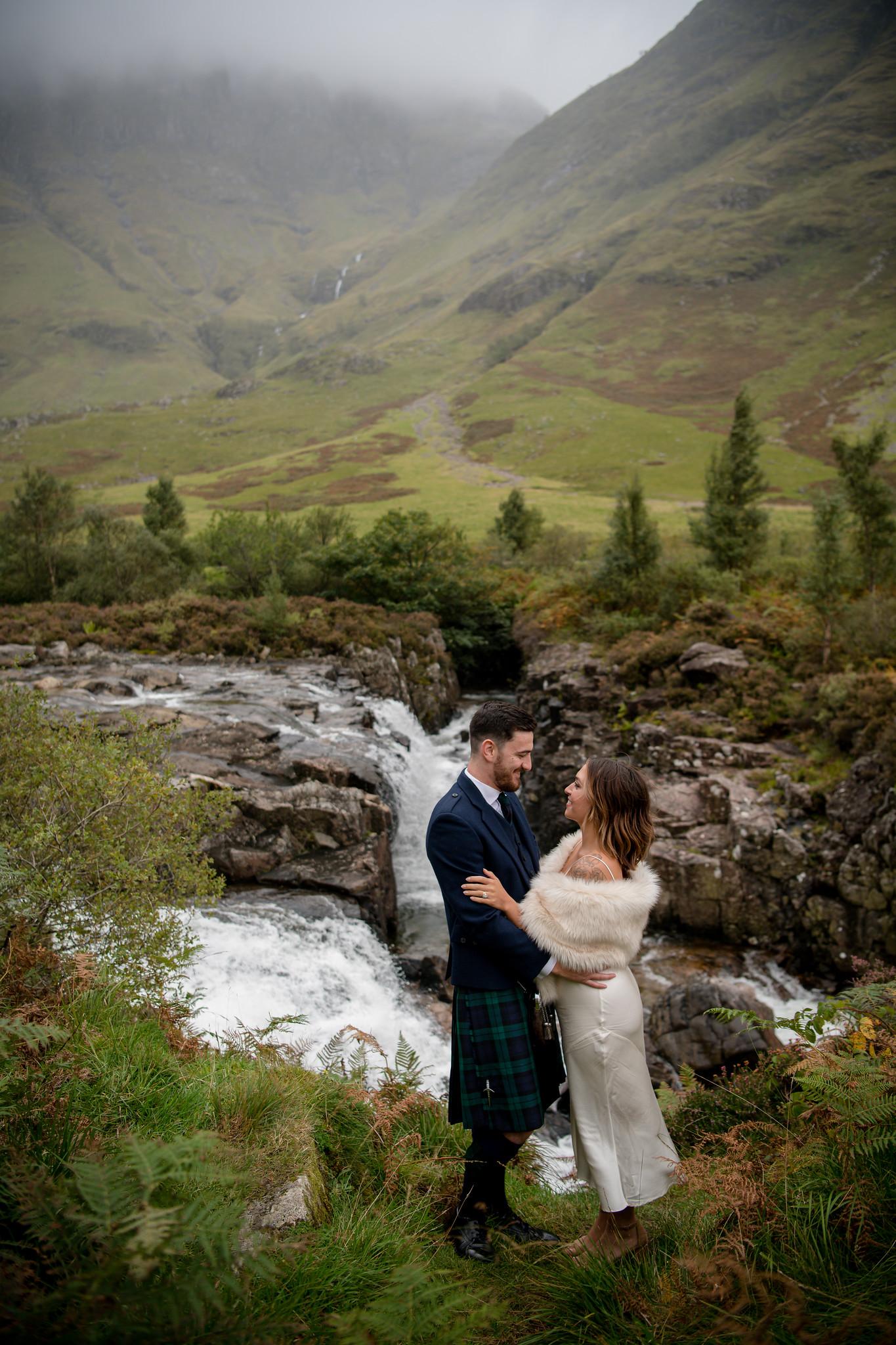 The Wedding Website of Lauren Smith and Murray Collier