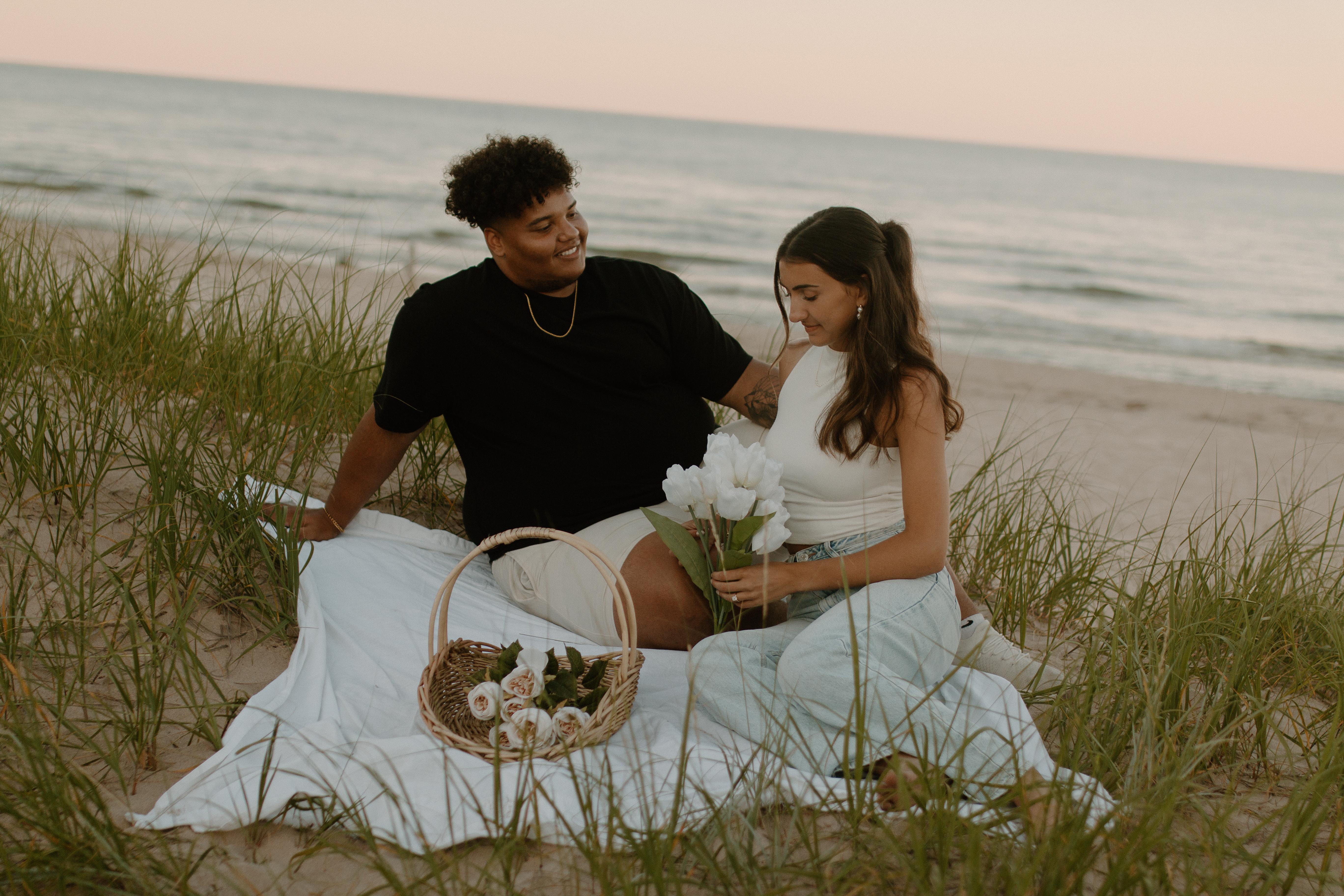 The Wedding Website of Mikayla Robinson and Elijah Williams