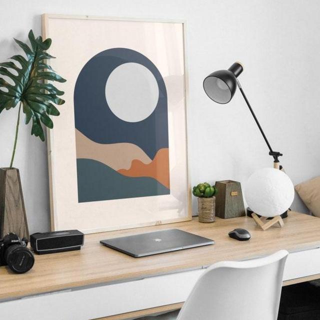 MCM Arch Art
