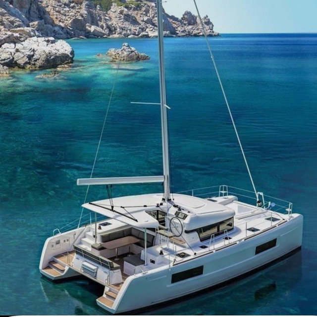 Honeymoon Catamaran Experience ⛵️