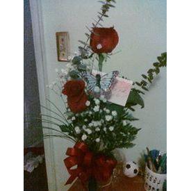 Greg sent Jennifer flowers for the very first time. “Every Happy ending needs to have a start”- January 2011