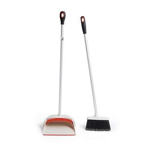 OXO Good Grips Small Upright Sweep Set