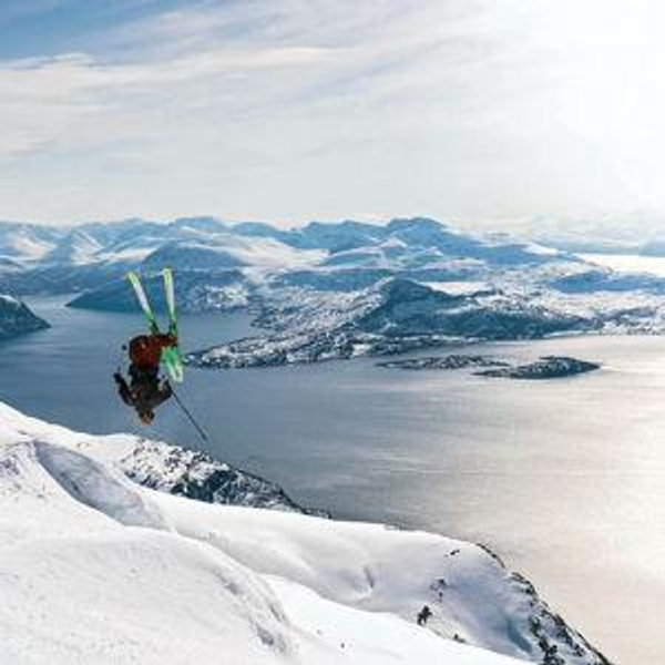 Skiing for 👫🏻 in Tromsø