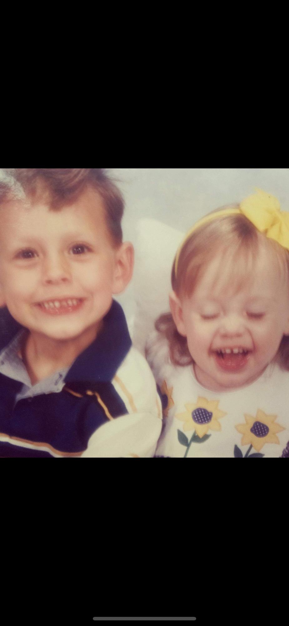 Little baby Teryn with her big brother Alex 🌞
