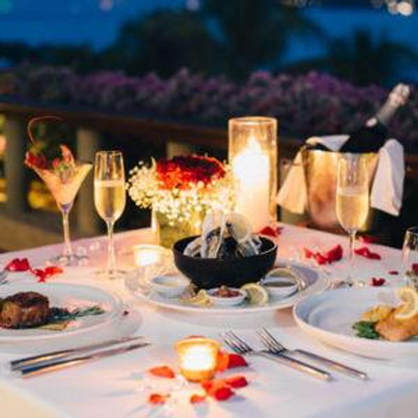 Honeymoon Unforgettable Dining Experience