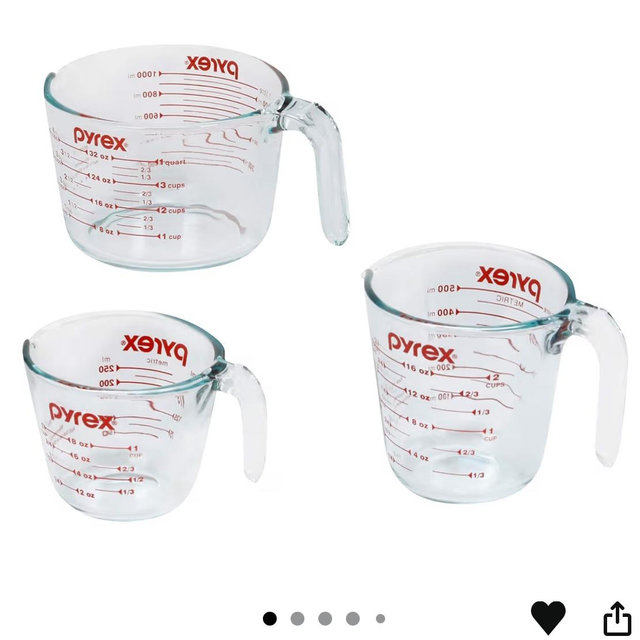 Pyrex Essentials (3-Pack) Glass Measuring Cups Set, (1, 2 & 4 Cup) Measuring Cups For Prepping, Baking and Cooking, Preheated Oven, Dishwasher, Freezer, and Microwave Safe
