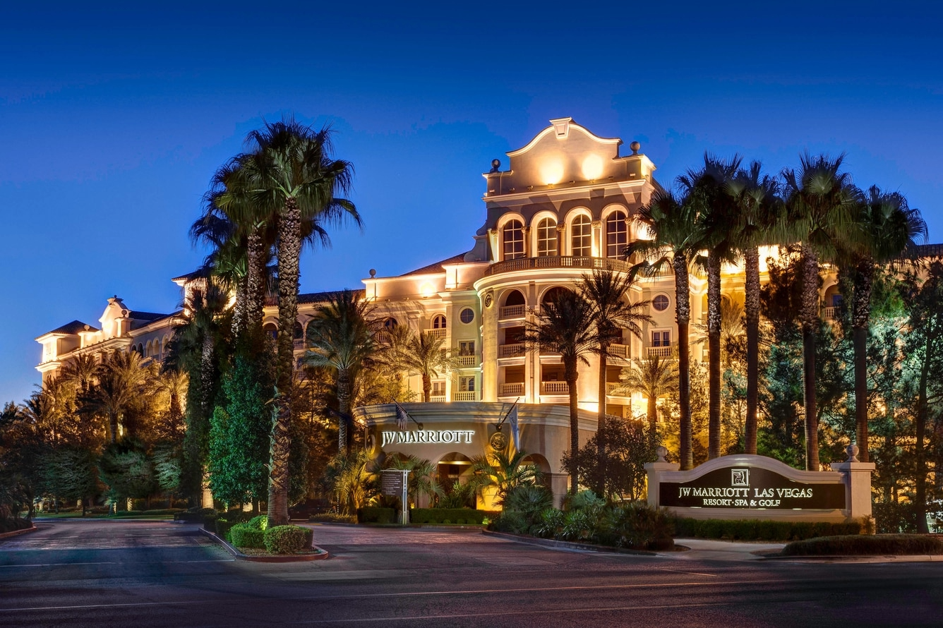 The Wedding Website of Robert Alexander Dominguez and Jhazmin Jessica Cobarrubias Javellana