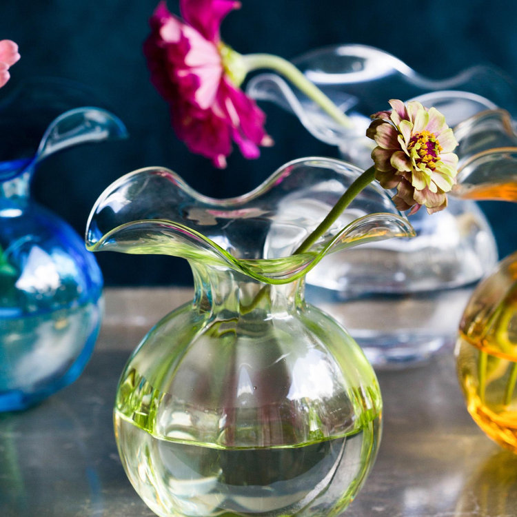 VIETRI, Hibiscus Colored Small Bud Vase | Zola
