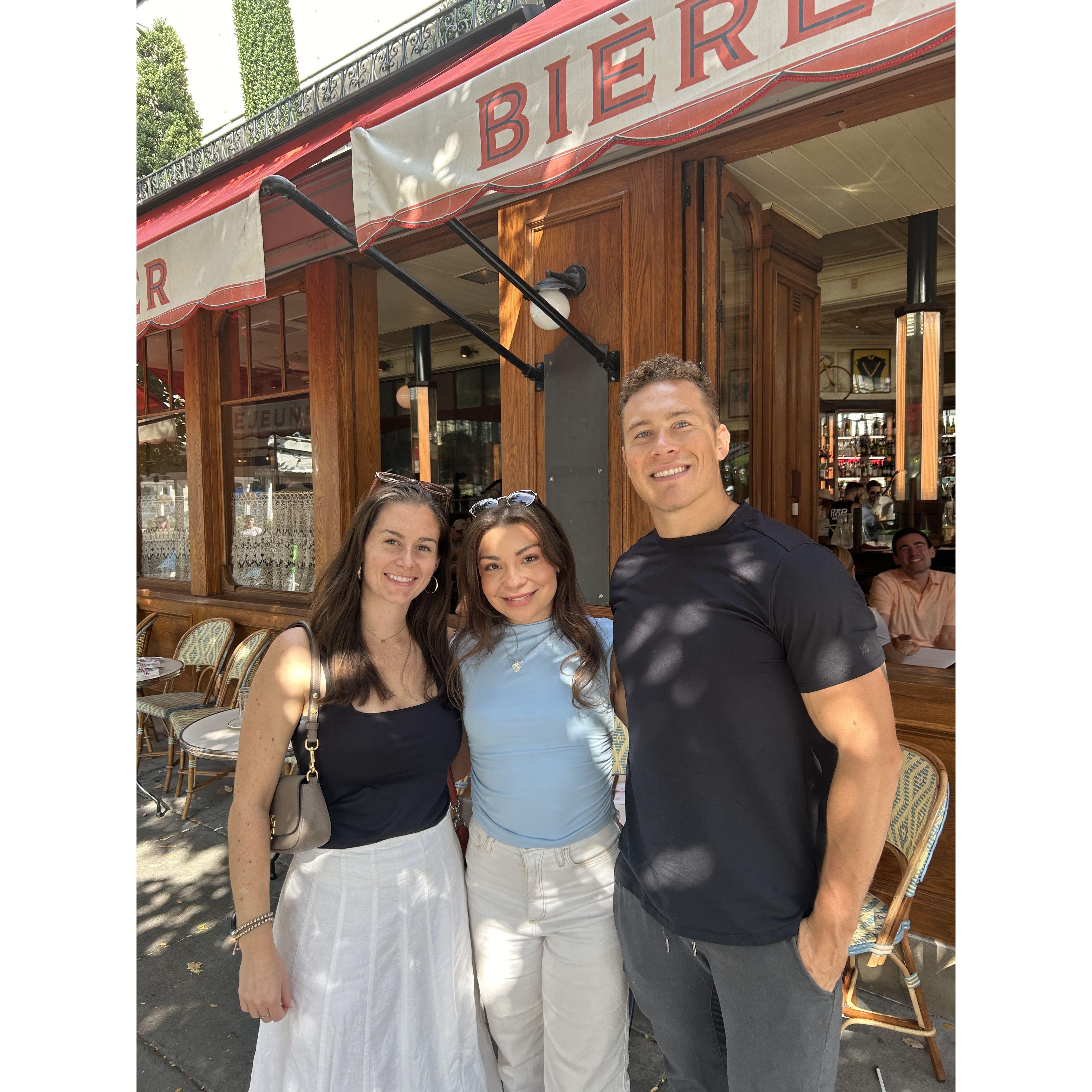 Kyle and Allison showing Ashley around DC!