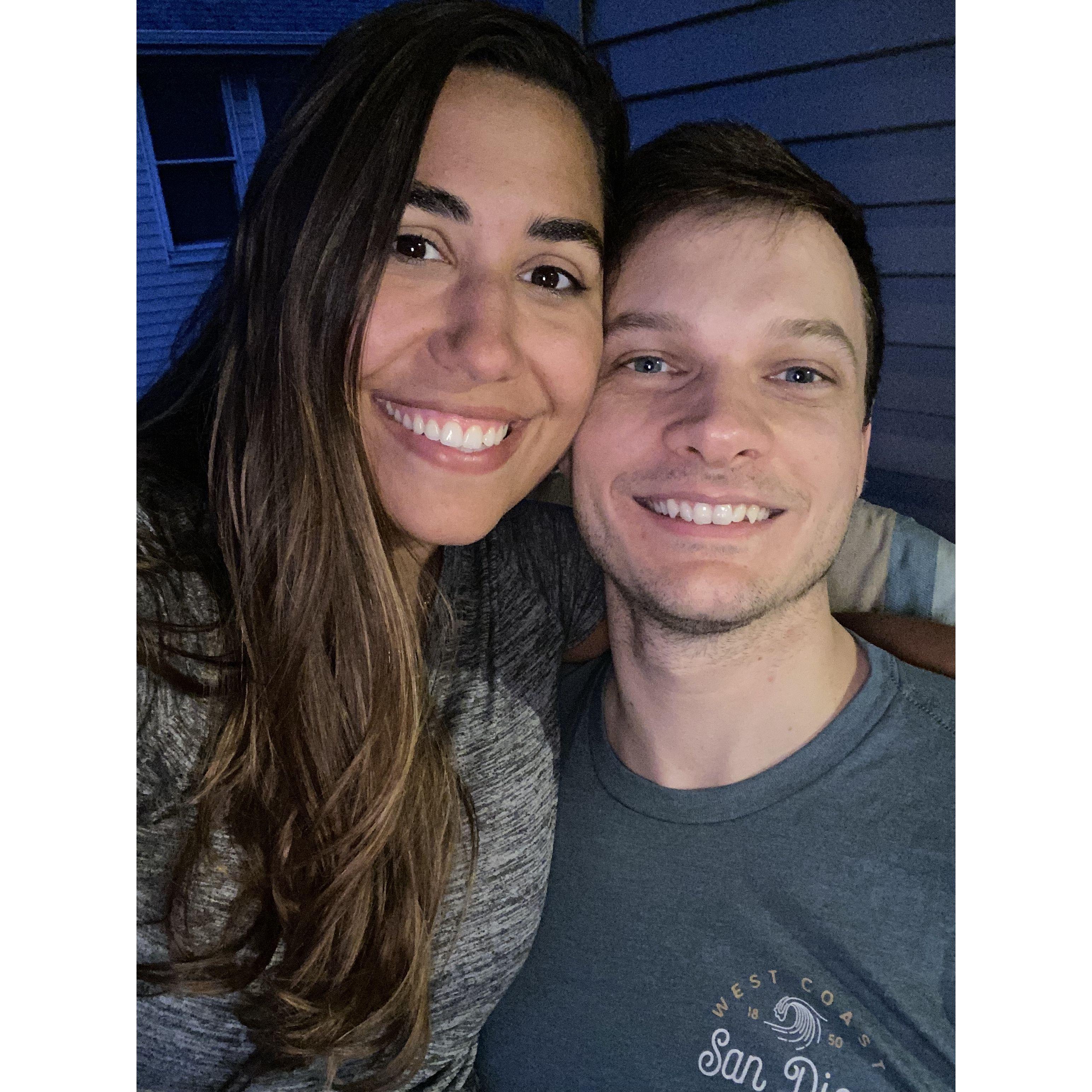 Junho de 2021 — O dia que bebemos um vinho especial que Greg tinha guardado por mais de 5 anos pra "uma ocasião especial" 🍷