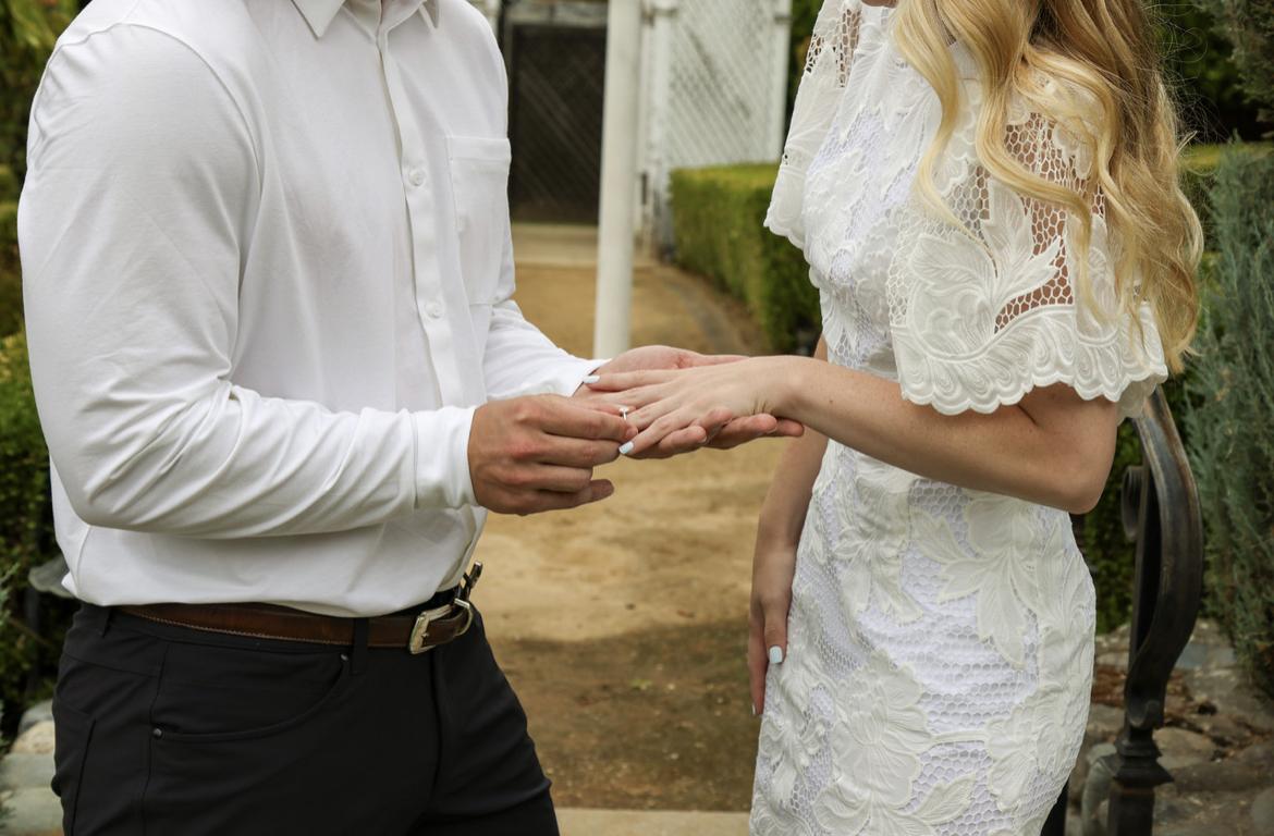 The Wedding Website of Julia Swartout and Dante Bandoni