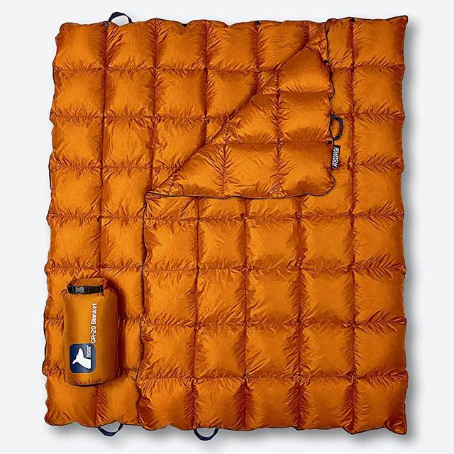 Horizon Hound Down Camping Blanket - Outdoor Travel Blanket | Sustainable Insulated Down | Lightweight & Warm Quilt for Camping, Stadium, Hiking & Festival | Water Resistant, Packable & Compact