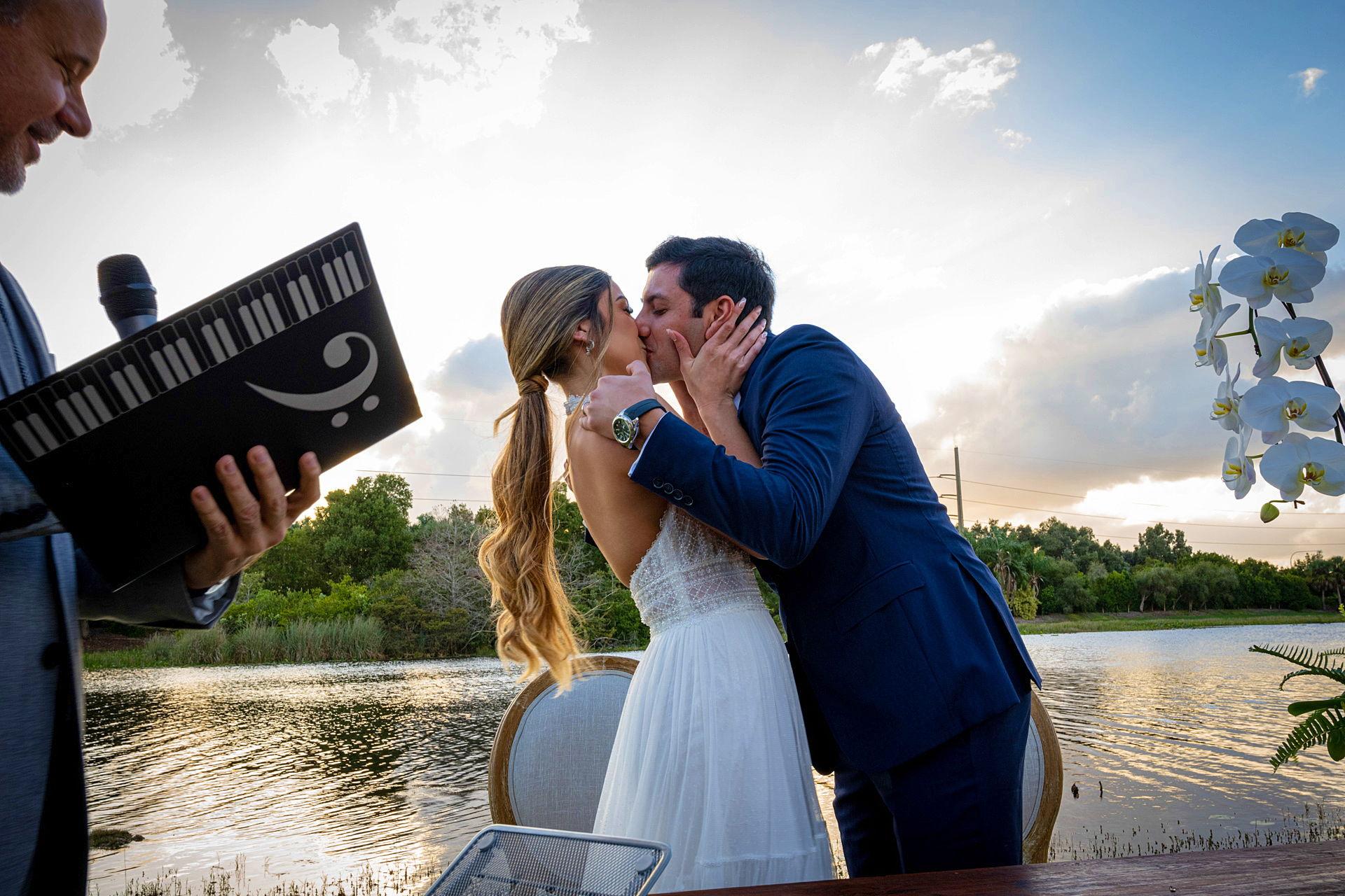 The Wedding Website of Camila Wever and Fabio Termini