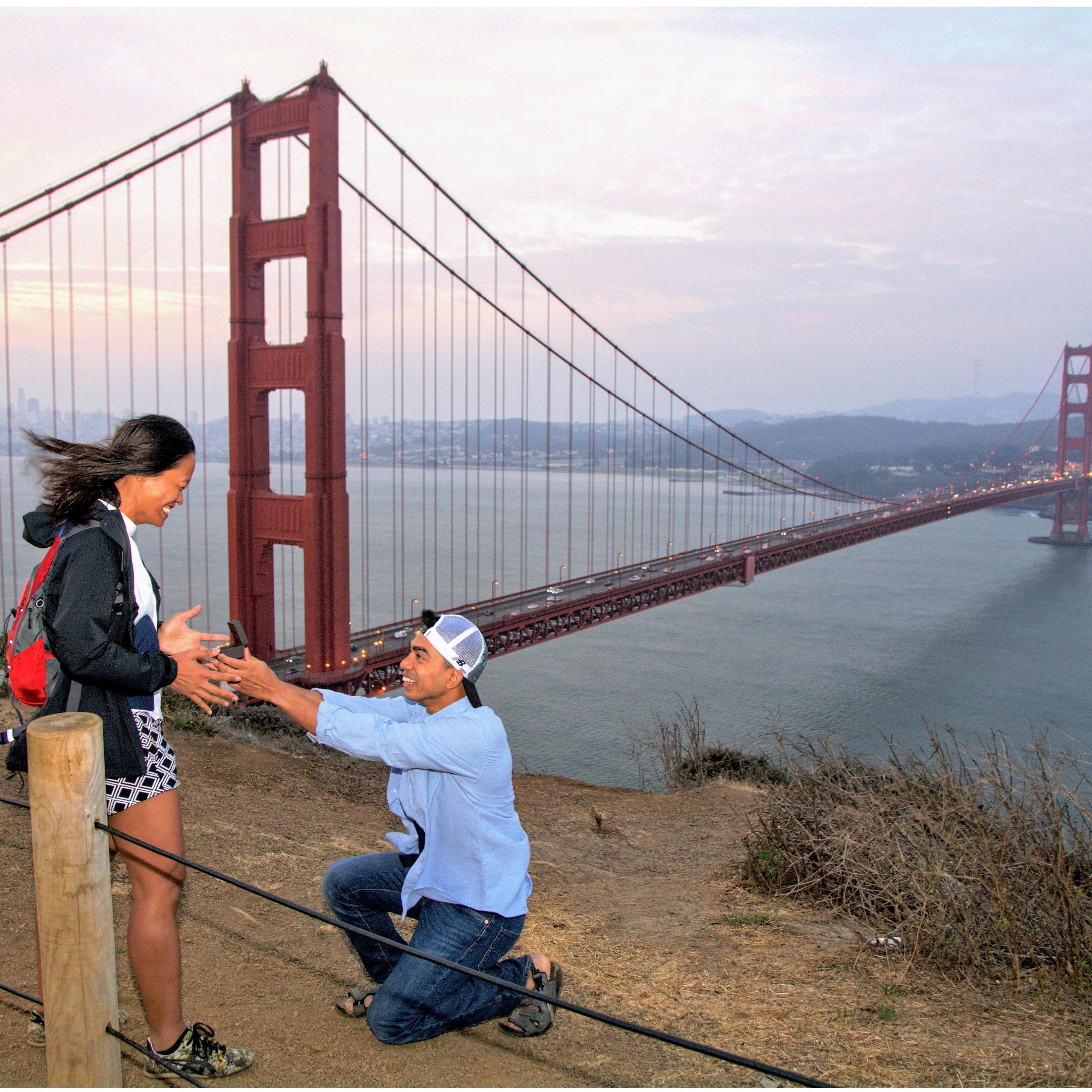 We woke up at 5:30 in the morning to watch the sun rise at Golden Gate Bridge. Who does that? It was too early to argue so I just went along with it. 😊