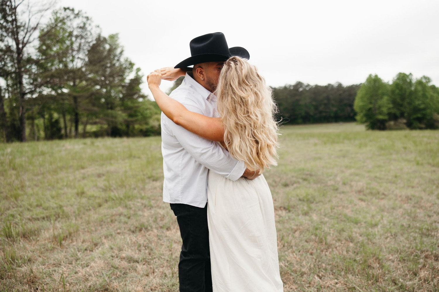The Wedding Website of Olivia Koegel and Guillermo Elorza