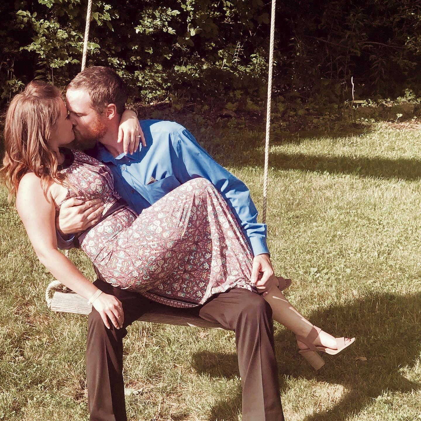 The Wedding Website of Amanda Tevis and Christopher Laracuente