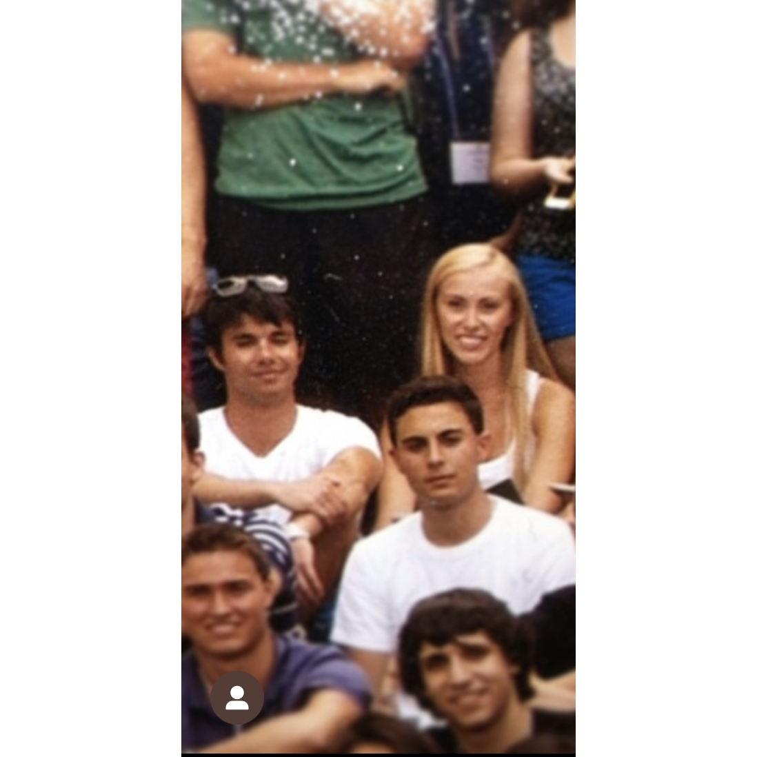 How They Met Class Picture 
