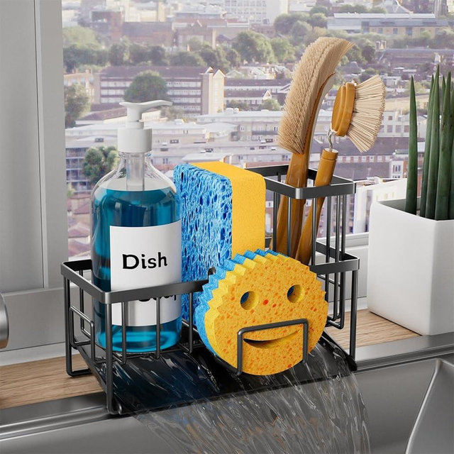 Vanwood Sponge Holder for Kitchen Sink with Self Tray, Sink Caddy Cocina Organzier with Brush Holder, Dish Sponge Caddy for Kitchen Organizers Storage Essentials (Mattle Black, 8.20"×3.54"×5.50")