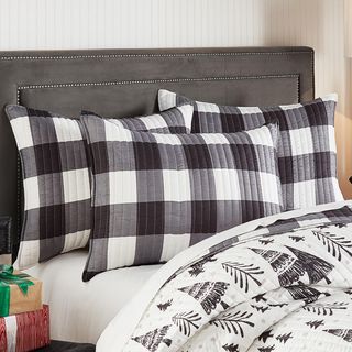 Northern Star Reversible 3-Piece Quilt Set