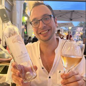 Grand Cellar Wine Experience