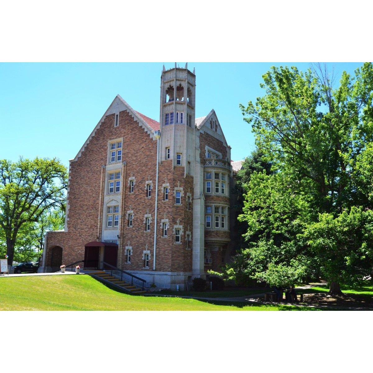 Holy Cross Abbey and Winery