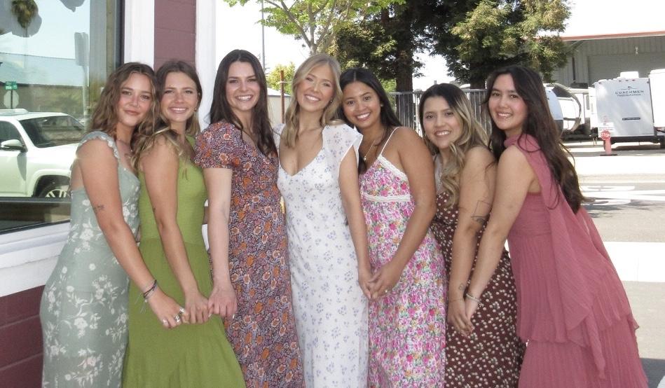 The Wedding Website of Rachel Weaver and Trinidad Diaz