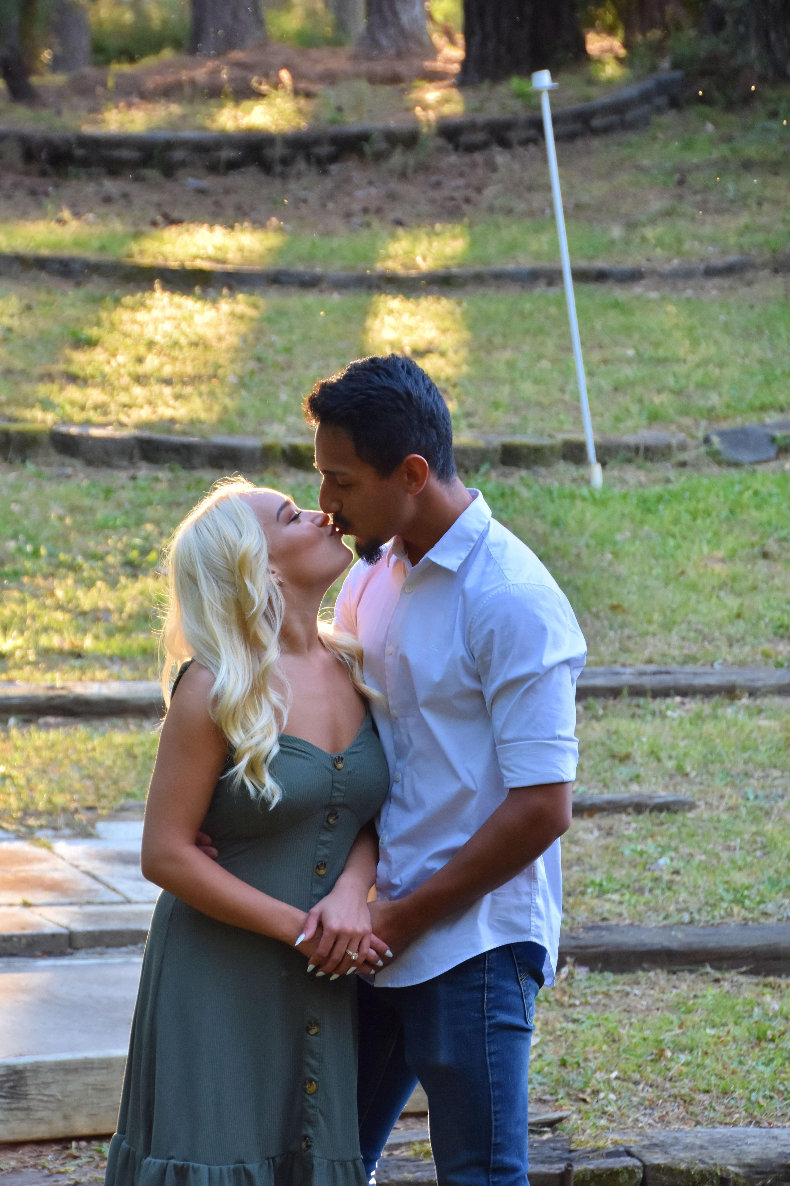 The Wedding Website of Angela Koschak and Brayan Cabrera