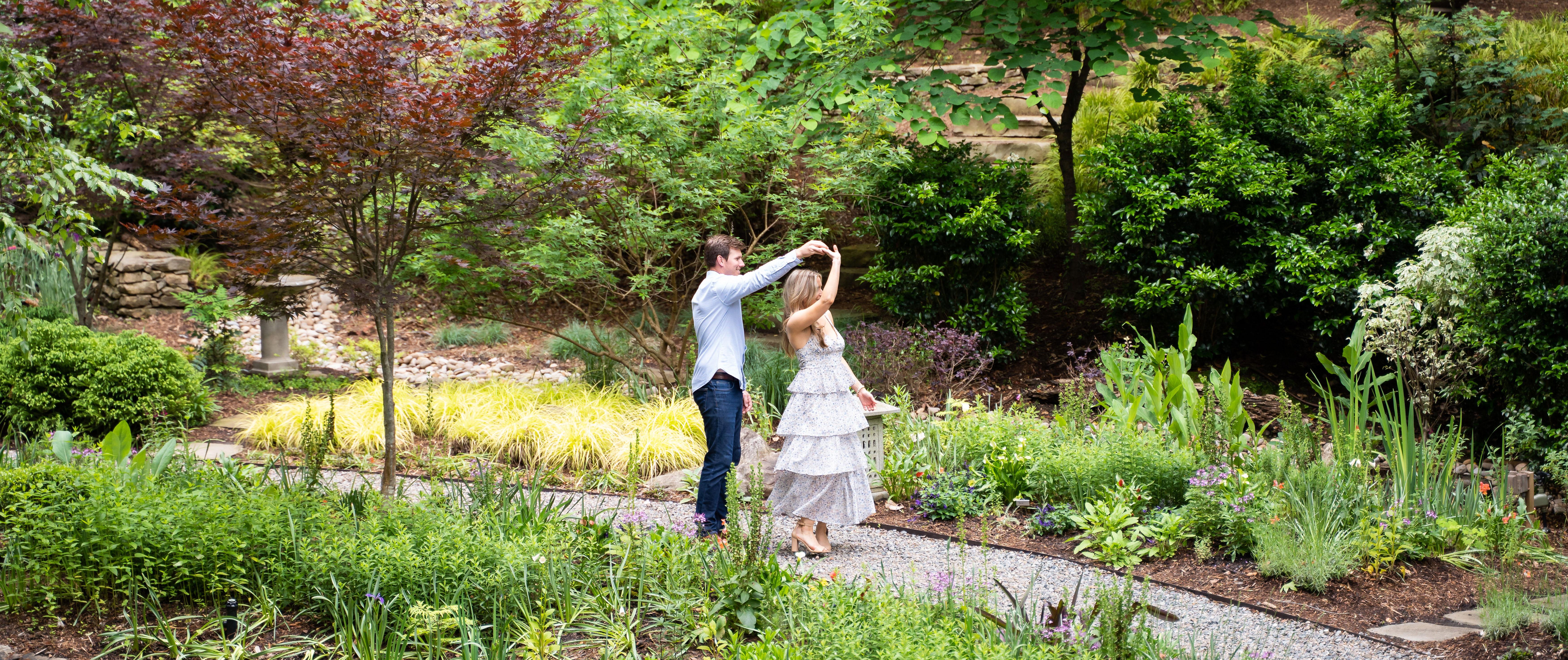 The Wedding Website of Sarah Ashley Barnett and Jordan Golob