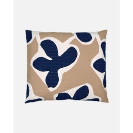 Kevätkiuru pillow