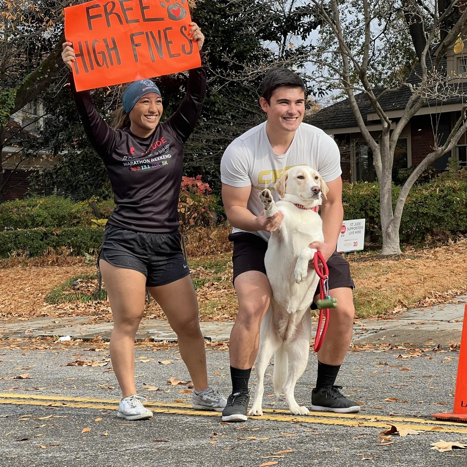 "Free High Fives" at the St. Jude Marathon!