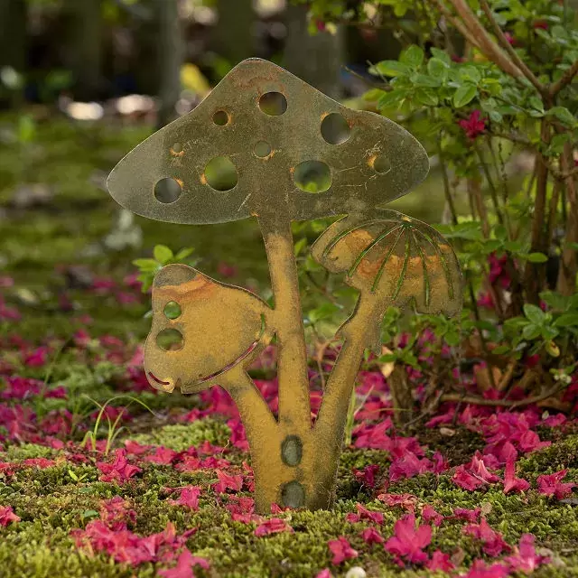 Mushroom Patch Metal Garden Sculpture