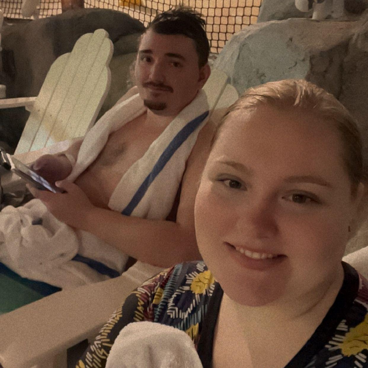 Post-Christmas tradition: waterpark getaway every year! 💦