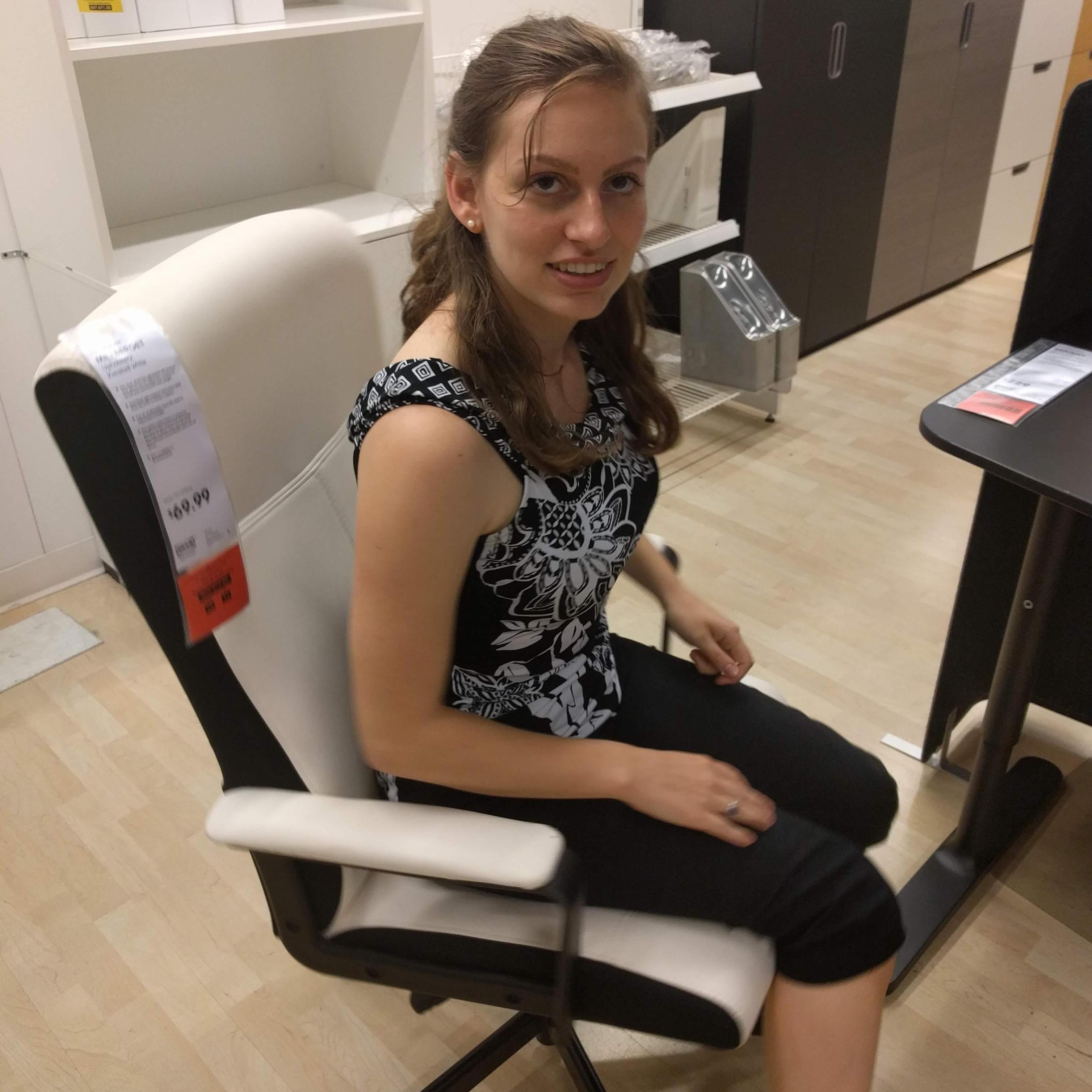We came back to the US. This is our first IKEA trip in Atlanta getting furniture for Elizabeth's apartment (Yong: she kept moving so I could not take a good picture...). (08/2018, Atlanta, GA)