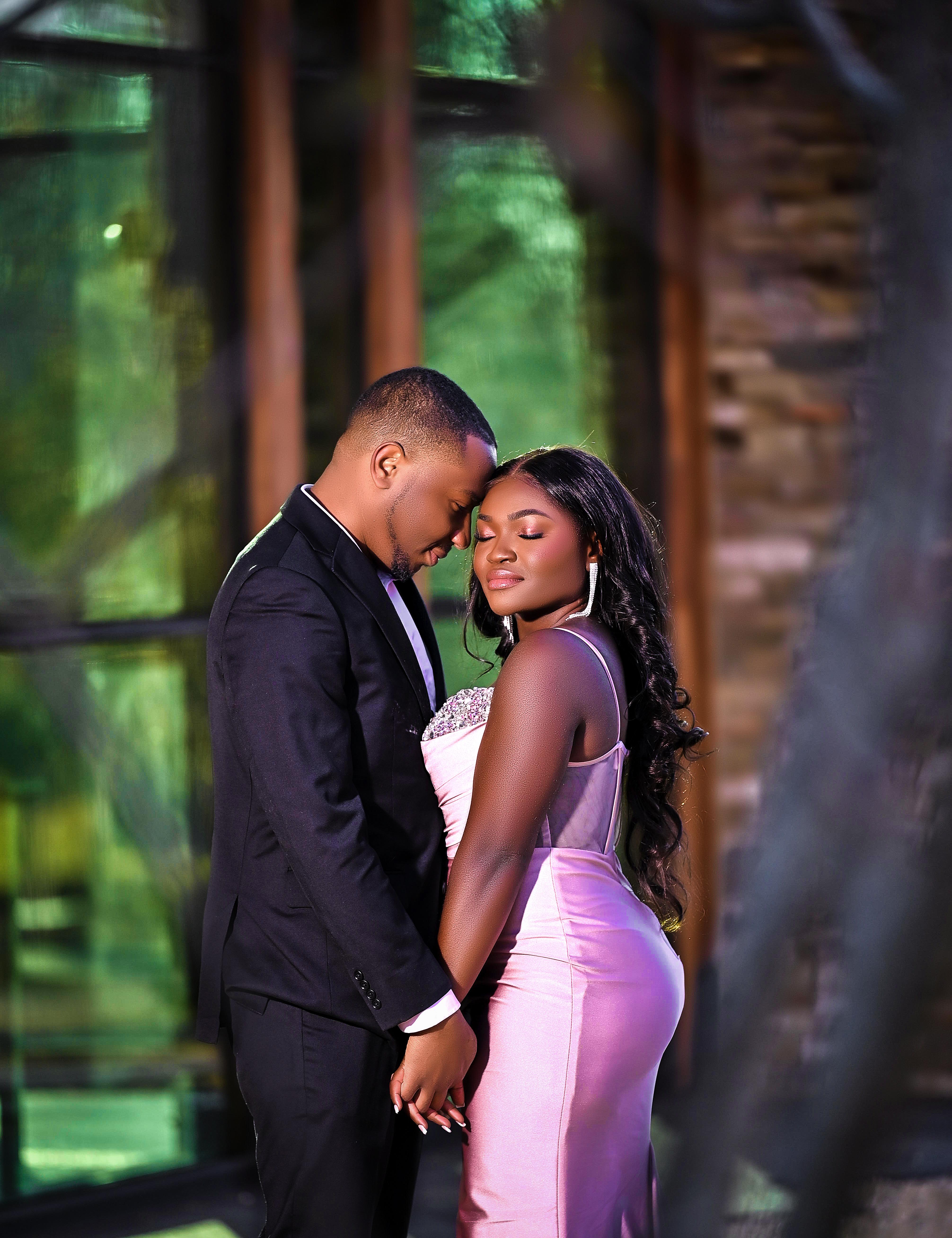 The Wedding Website of Hannah Brobbey and Chibuzo Eze