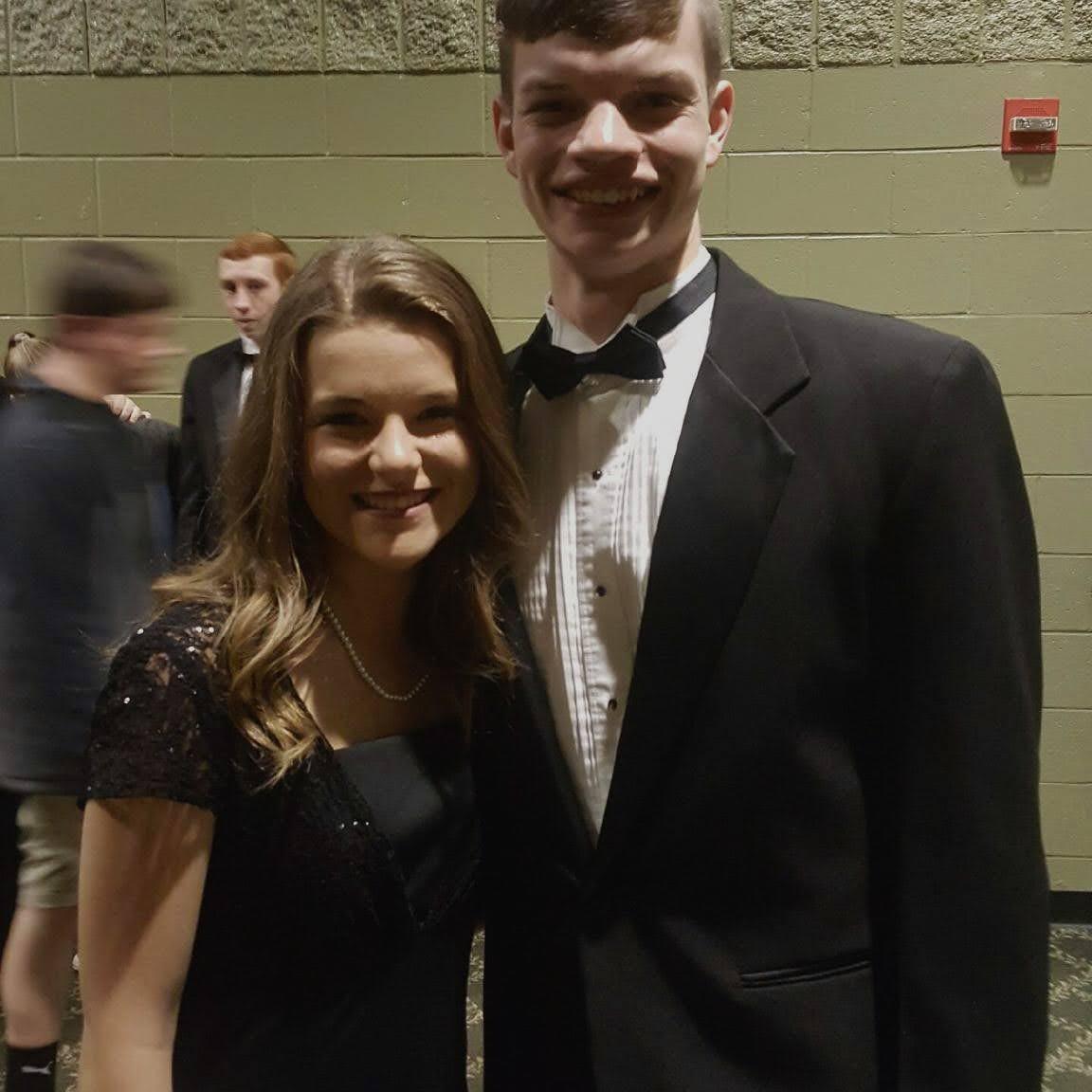 2018 Alma Christmas Choir Concert - Our first picture together!