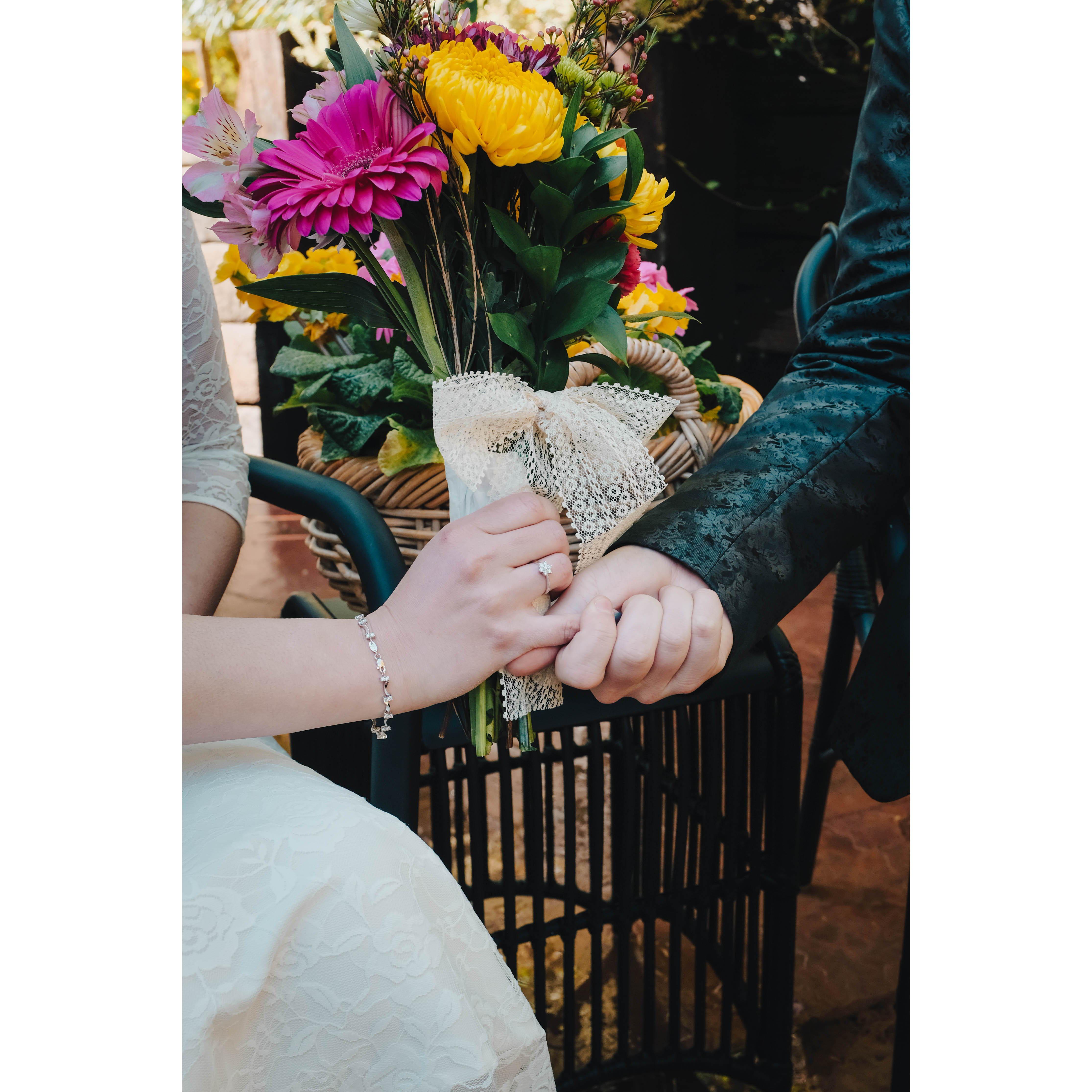 Part I - the Egan's Arch 💐 (This special ring was provided by Reanne's Mother, Queenie for the photo shoot. It was worn by engagement. The beautiful bouquet was handmade by Bryce's Mother, Kathy.)