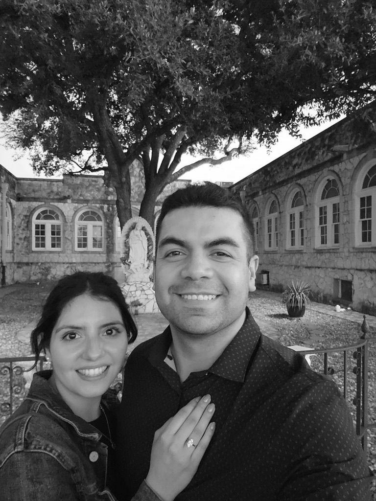 The Wedding Website of Alejandra Gonzales and Alexander Esqueda