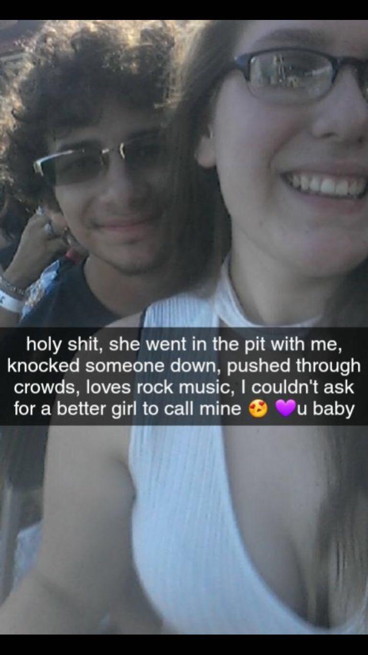 October 22nd 2017
We had our first date at the one and only After Shock ft: Hollywood Undead, Ozzy Osborn and, Five Finger Death Punch 🎸