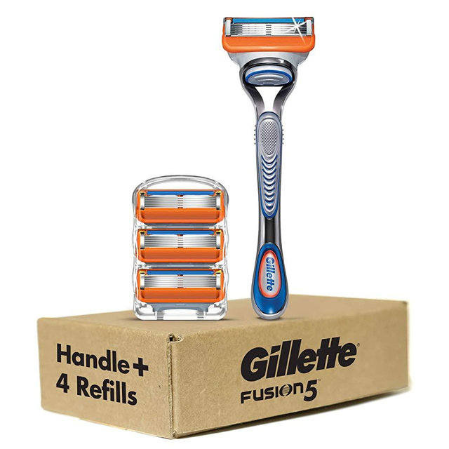 Gillette Fusion5 Men’s Razor Handle + 4 Blade Refills