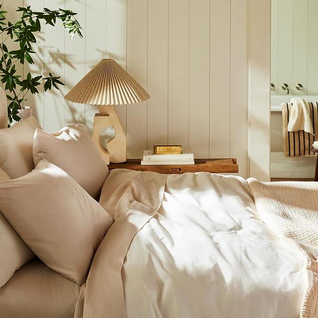 Brooklinen Luxury Sateen 4 Piece Sheet Set - 100% Cotton, Queen Size in Warm Grey - 1 Fitted Sheet, 1 Flat Sheet, 2 Pillowcases | Best Luxury Sheets