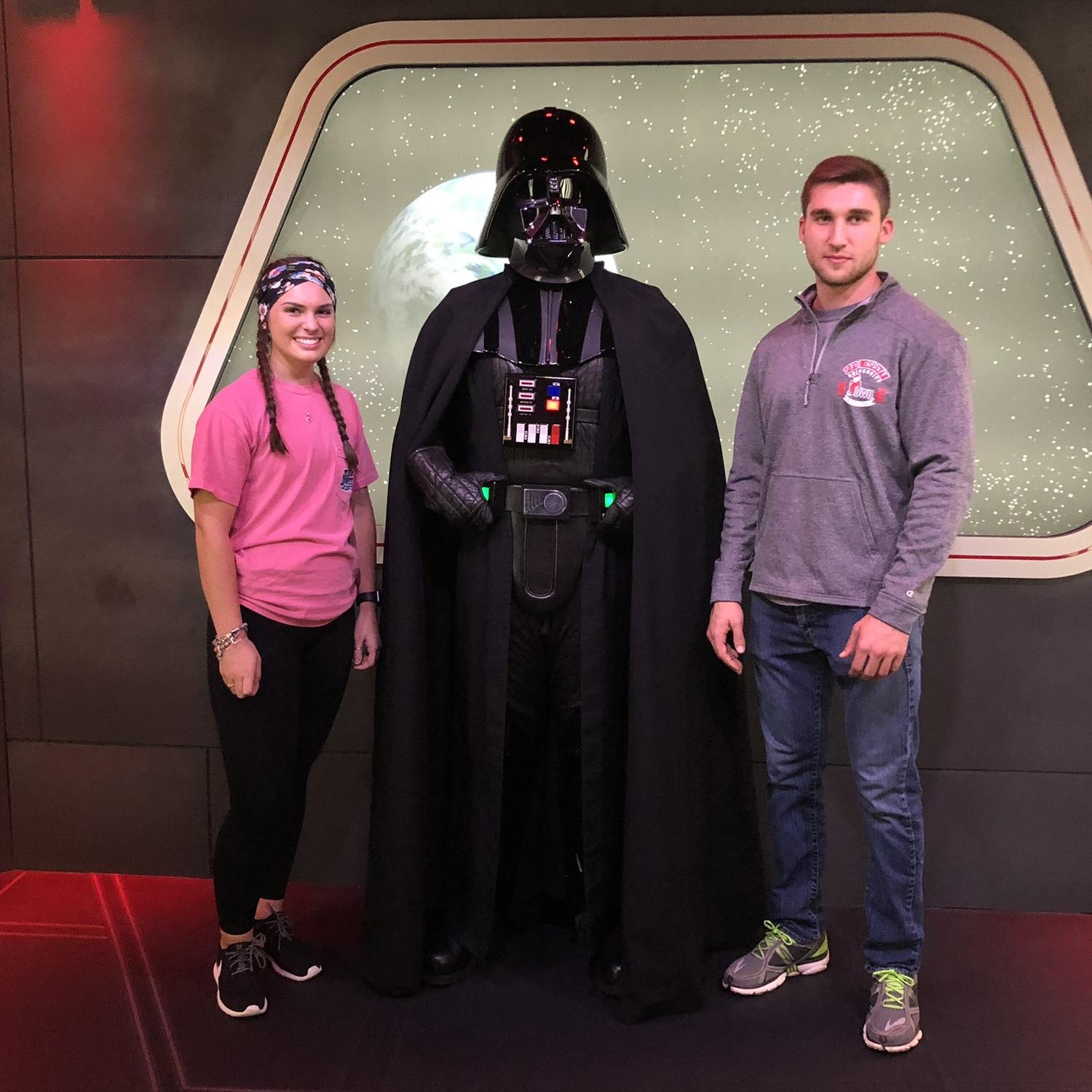 Ashleigh flew out to see Duncan around Christmas time of 2018 where they went to Disney Land and met Duncan’s idol